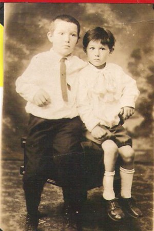 Léonard et Conrad, 1922 approx.